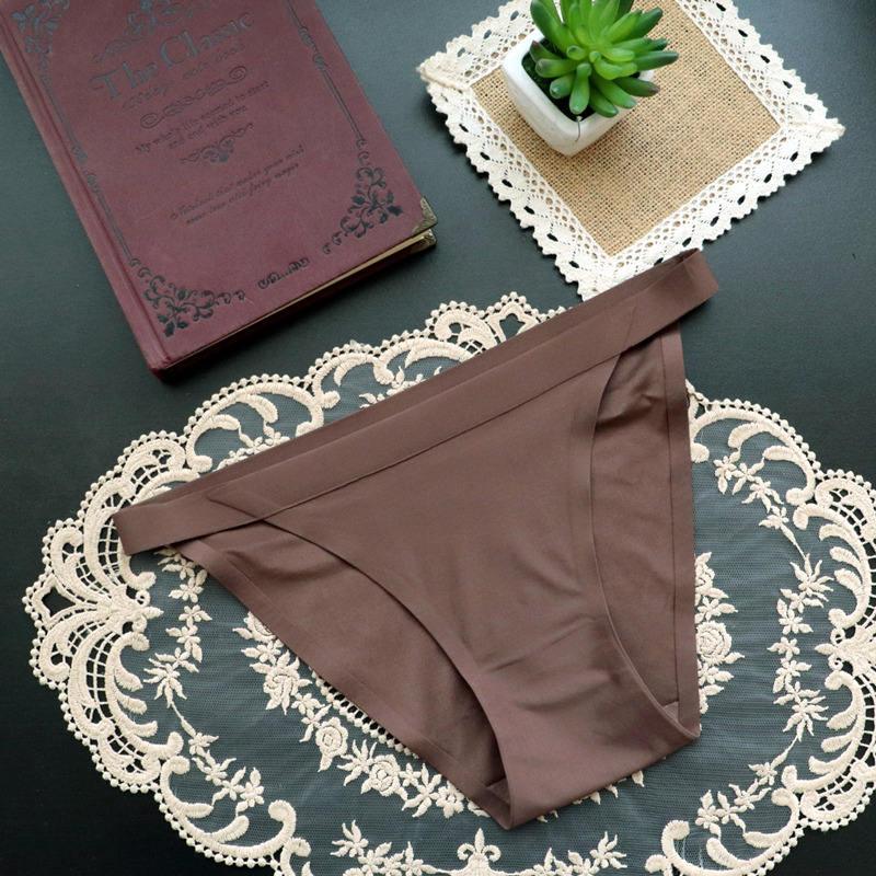 (2 Pcs) Ice Silk Seamless Breathable Soft Comfortable Panty
