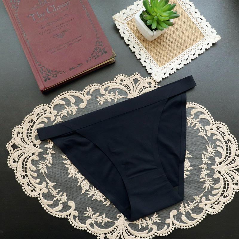 2 Pcs) Ice Silk Seamless Breathable Soft Comfortable Panty –